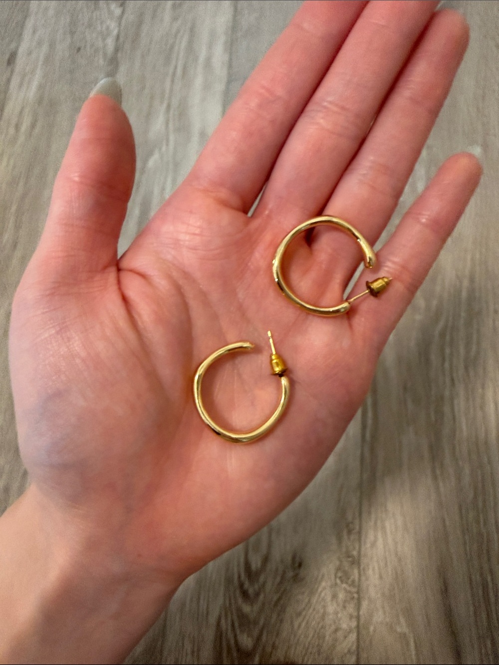 Hoop Earrings - Picture 2 of 4